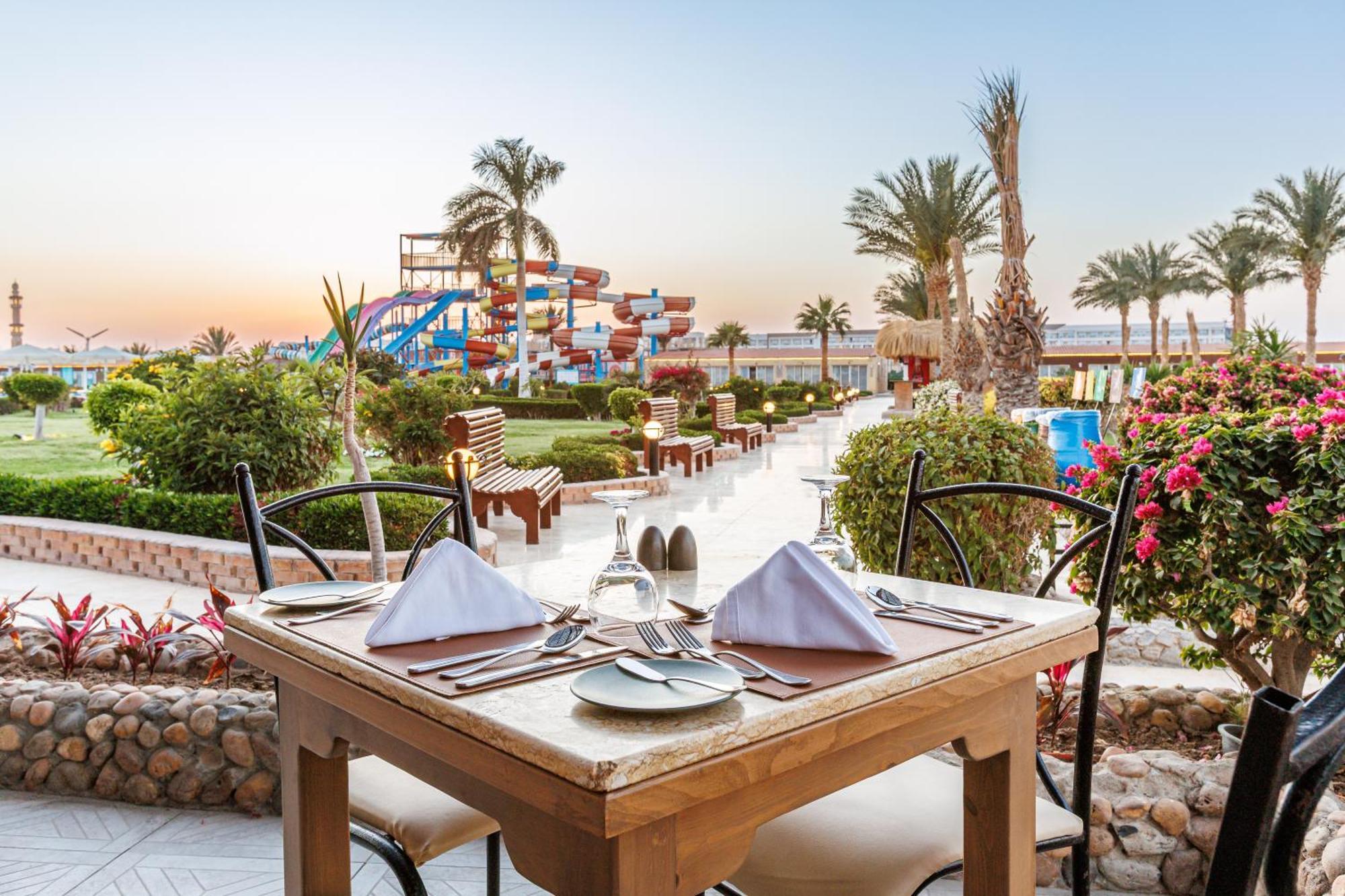 Sunrise Alora Aqua Park Resort Hurghada Exterior foto